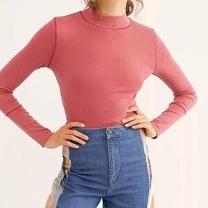 Free People Intimately Pink Mock Neck Long Sleeves Ribbed Blouse Top Large